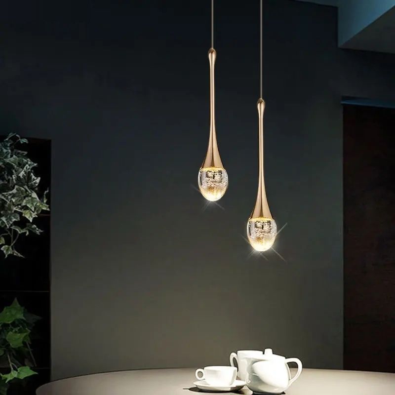 Lustre Pendente de Luxo Led - Pingo Dourado