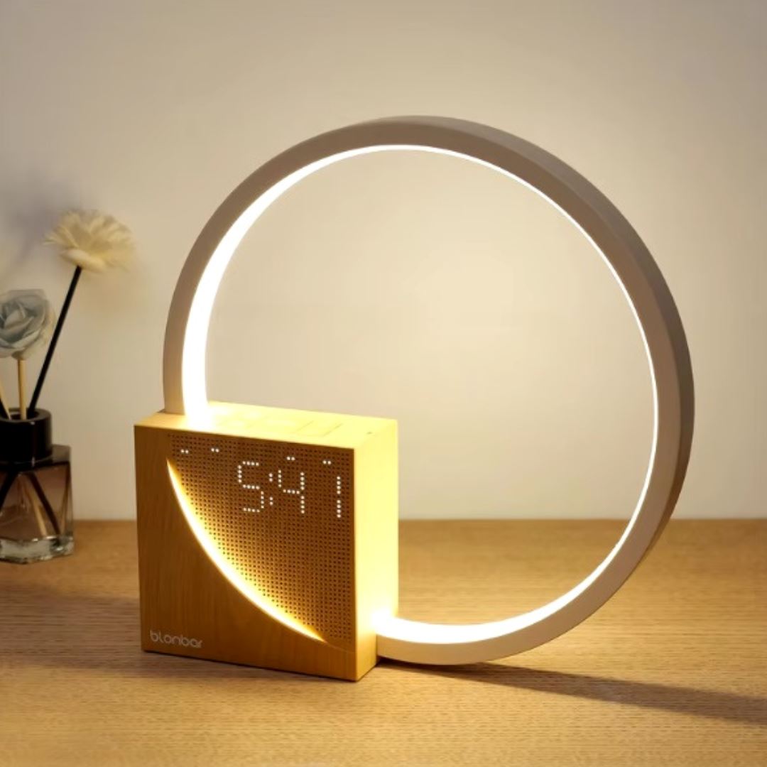 Luminária Minimalista de Mesa e Relógio Digital Circuit LED 22,5cm