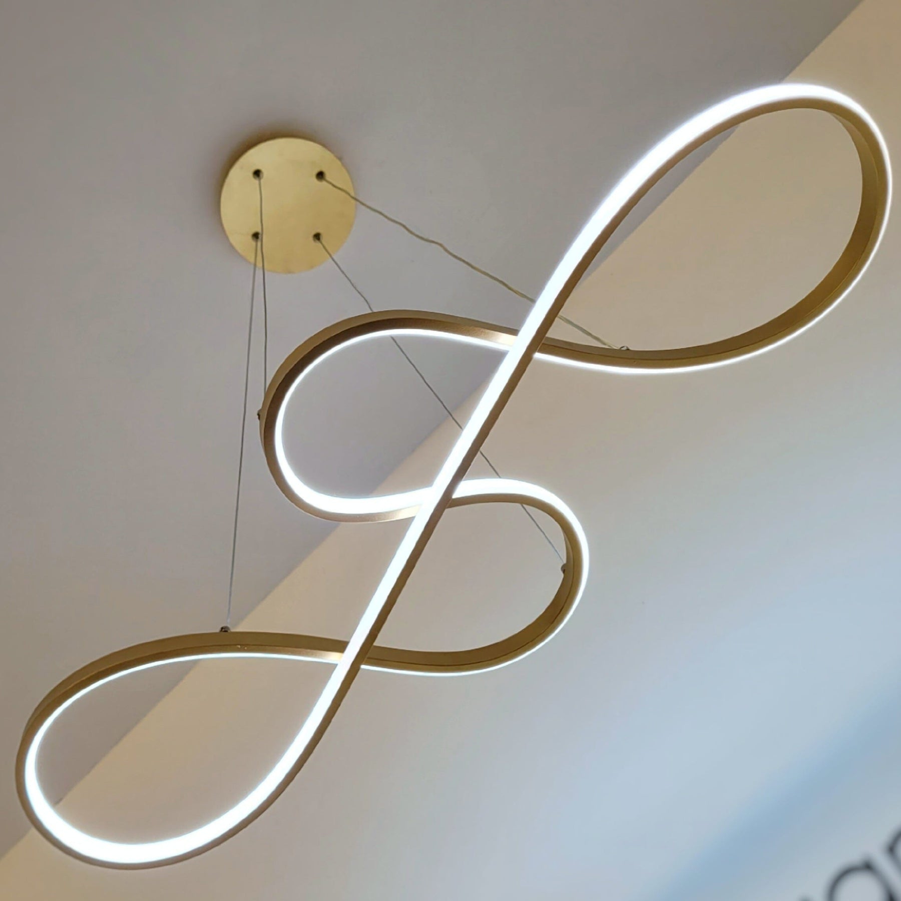 Lustre Pendente Enlace Infinity em Led